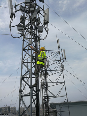 我在茶都建基站 5G建設(shè)一線的通訊設(shè)備安裝紀(jì)實(shí)